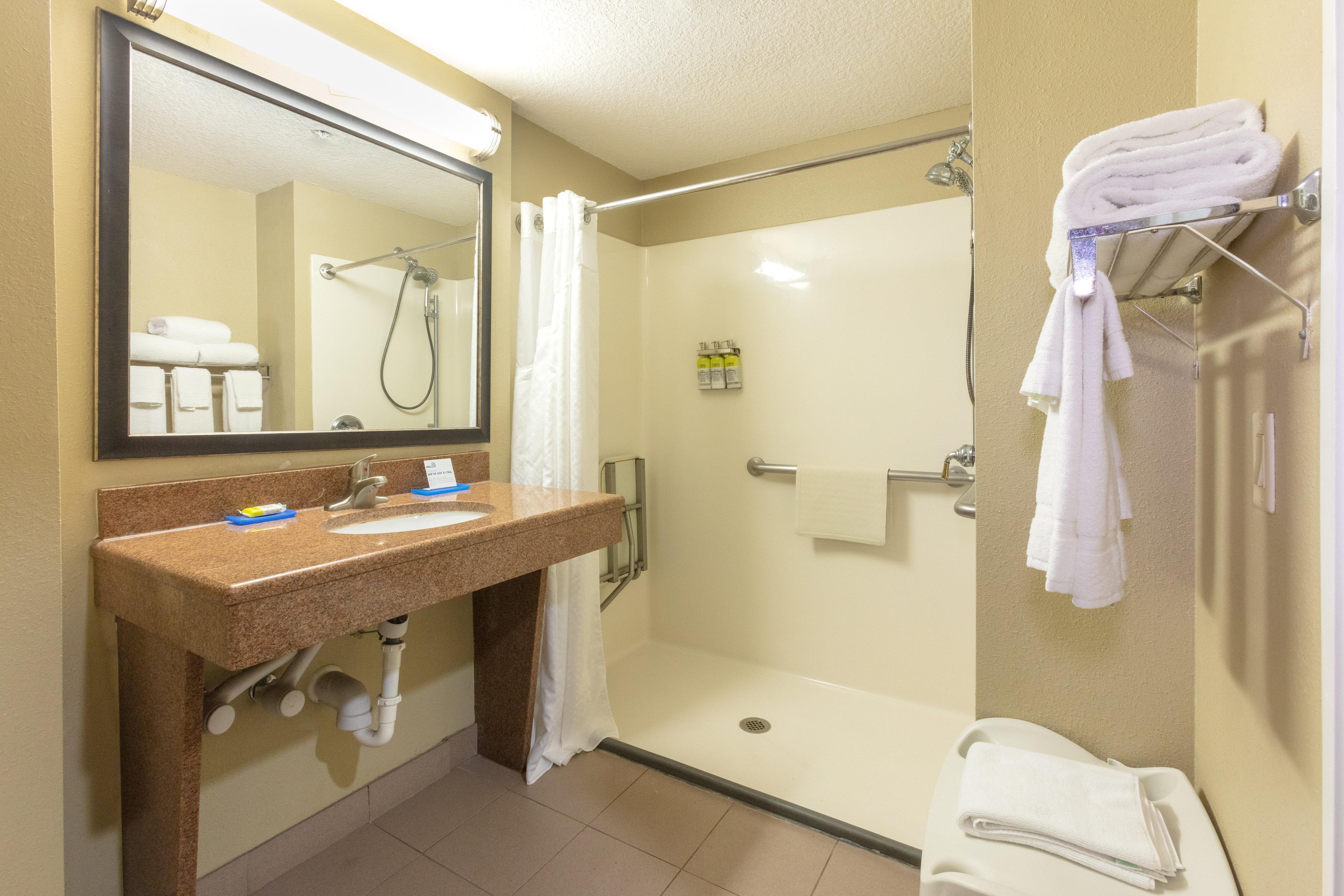 Holiday Inn Express Hotel & Suites Jacksonville Airport By Ihg Exteriör bild
