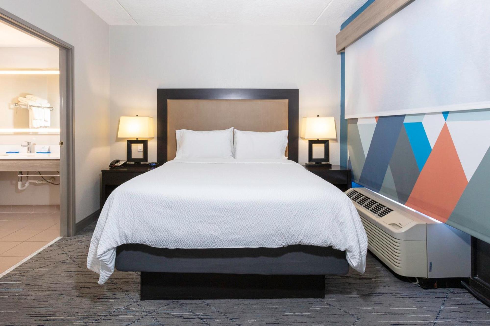 Holiday Inn Express Hotel & Suites Jacksonville Airport By Ihg Exteriör bild